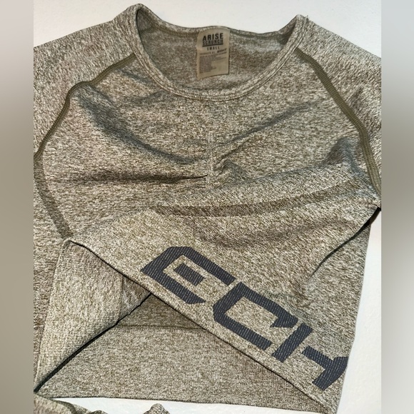 ECHT ARISE SCRUNCH - Picture 7 of 8